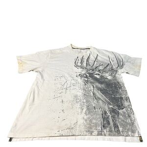 Legendary XL Deer Buck Graphic Tee Distressed Camo Trim Hunting